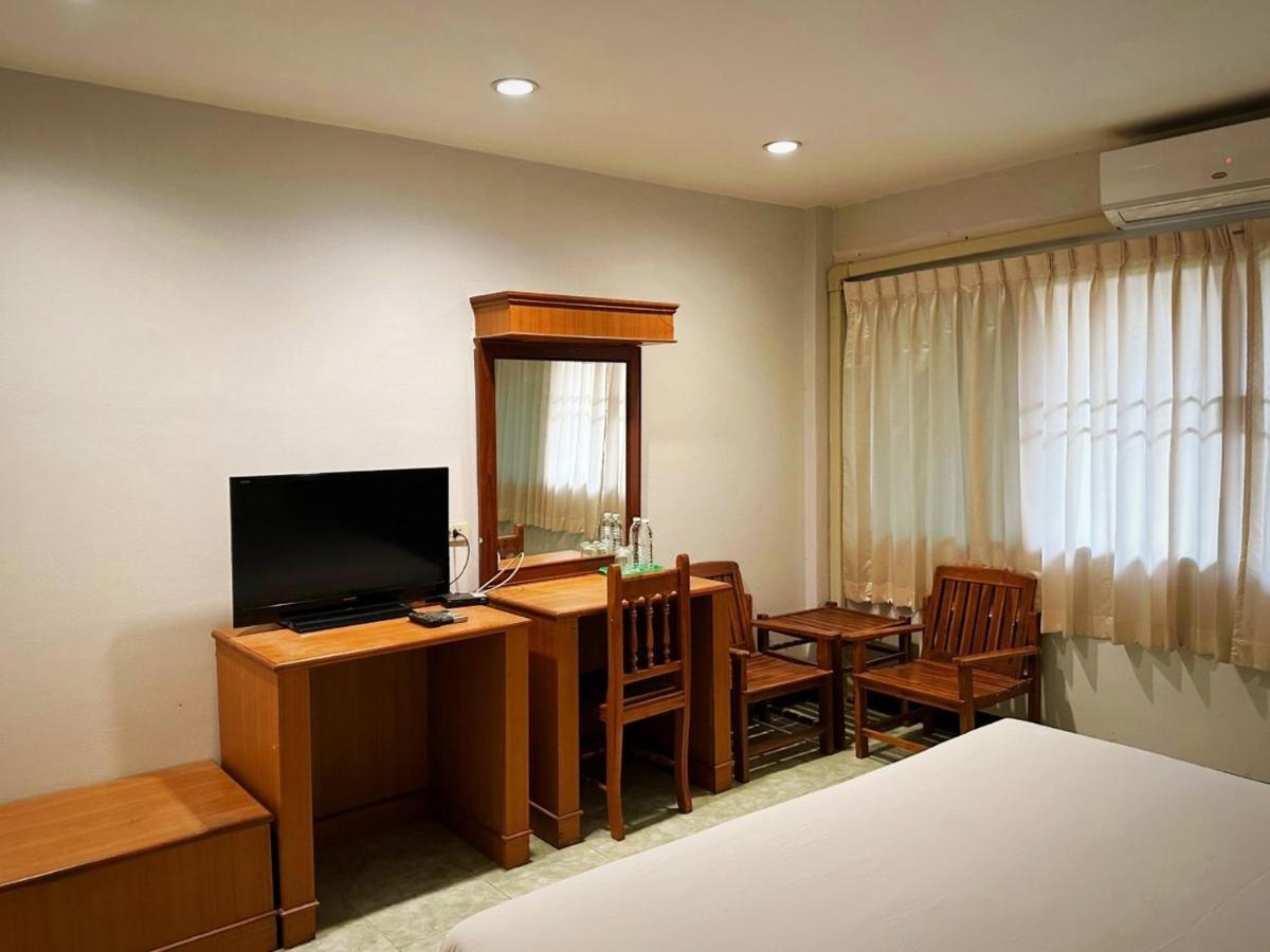 Kinnotel Phrae Exterior photo