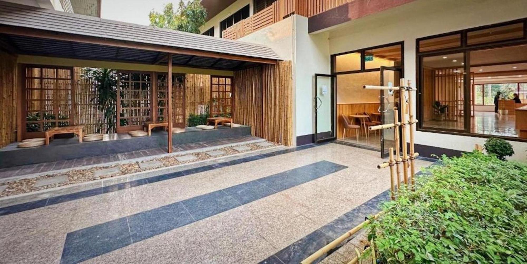 Kinnotel Phrae Exterior photo
